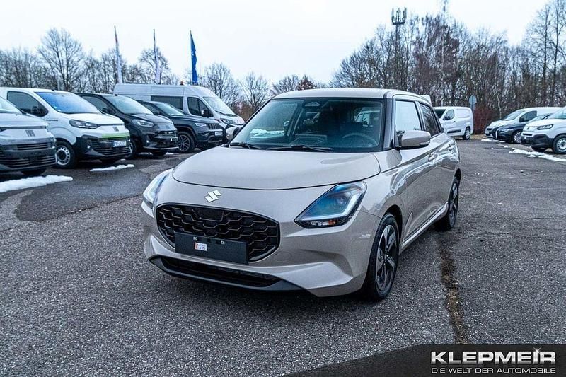 Neu Suzuki Swift Comfort+ 83 PS (61 kW) 2026 Caravan ivory met. Kleinwagen