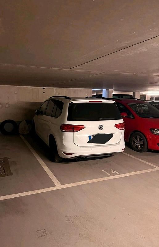 Gebraucht VW Touran 150 PS (110 kW) 2016 Weiß Van / Kleinbus