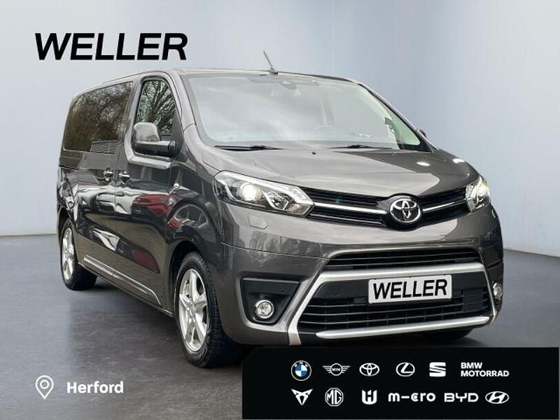 Gebraucht Toyota Proace Verso Executive 177 PS (130 kW) 2020 Grau Kombi