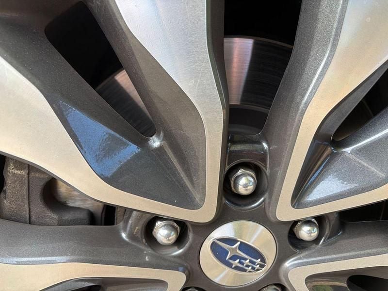 Gebraucht Subaru Outback Platinum 169 PS (124 kW) 2023 Grün Kombi