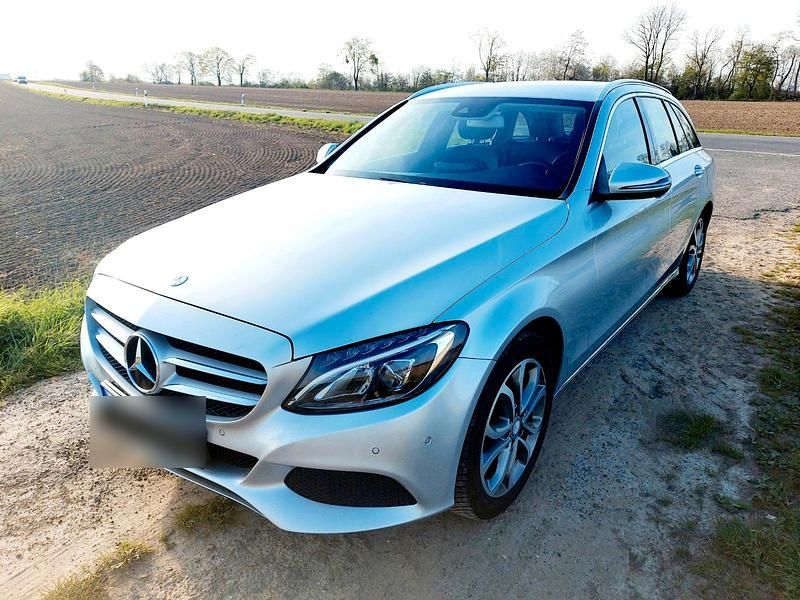 Second-hand Mercedes C180 116 CP (85 kW) 2016 Argintiu Break
