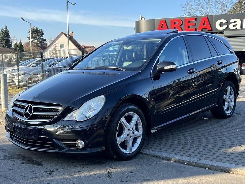 Schwarz Gebraucht 2008 Mercedes R320 AMG Van / Kleinbus | 4.900 € - Bild 1/4