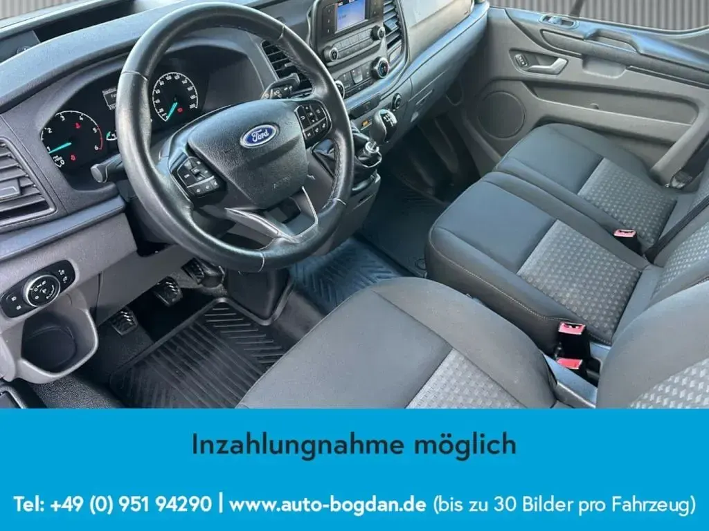 Gebraucht Ford Tourneo 131 PS (96 kW) 2019 Frozen white Kombi