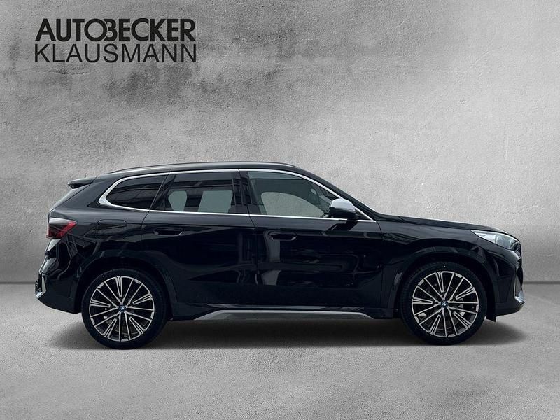 Gebraucht BMW iX1 xLine 150 kW (204 PS) 2024 Schwarz SUV