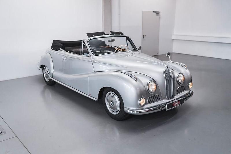 Gebraucht BMW 502 120 PS (88 kW) 1955 Silber Cabrio