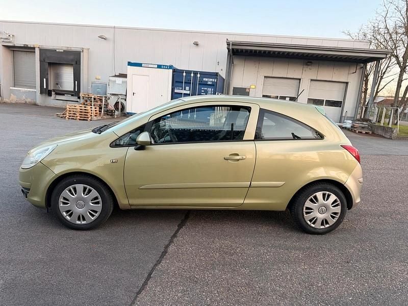 Gebraucht Opel Corsa 80 PS (58 kW) 2007 Grün Kleinwagen