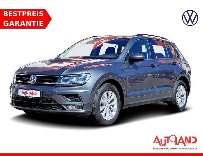 Indiumgrau metallic (metallic) Gebraucht 2020 VW Tiguan Comfortline SUV | 21.950 € (Guter Preis) - Bild 1/4