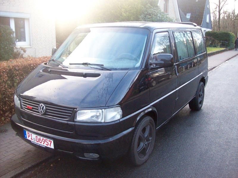 Gebraucht VW Multivan 102 PS (75 kW) 1997 Schwarz Van