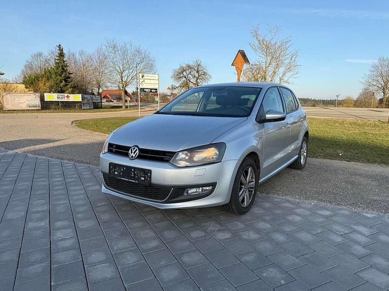 Gebraucht VW Polo Life 69 PS (50 kW) 2014 Reflexsilber metallic Kleinwagen