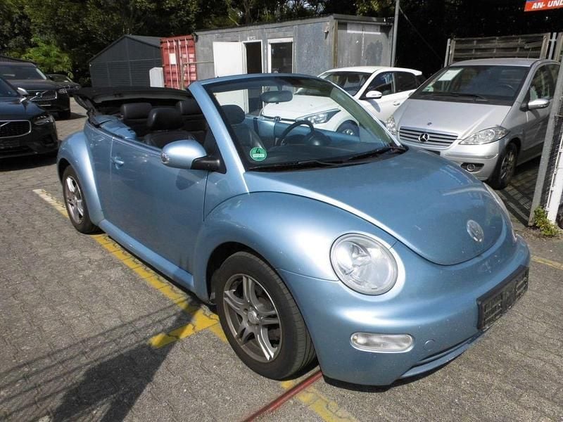 Gebraucht VW New Beetle Cabriolet Highline 116 PS (85 kW) 2003 Blau Cabrio