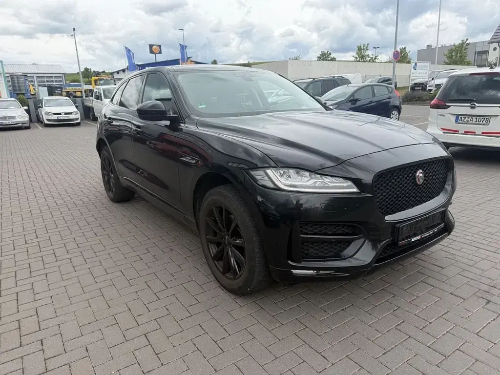 Gebraucht Jaguar F-Pace R-Sport 179 PS (131 kW) 2020 Schwarz SUV