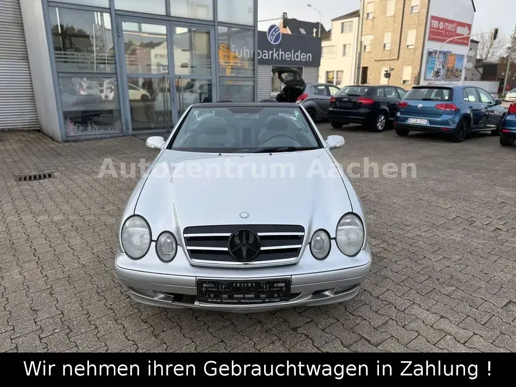 Gebraucht Mercedes CLK200 163 PS (119 kW) 2001 Silber Cabrio