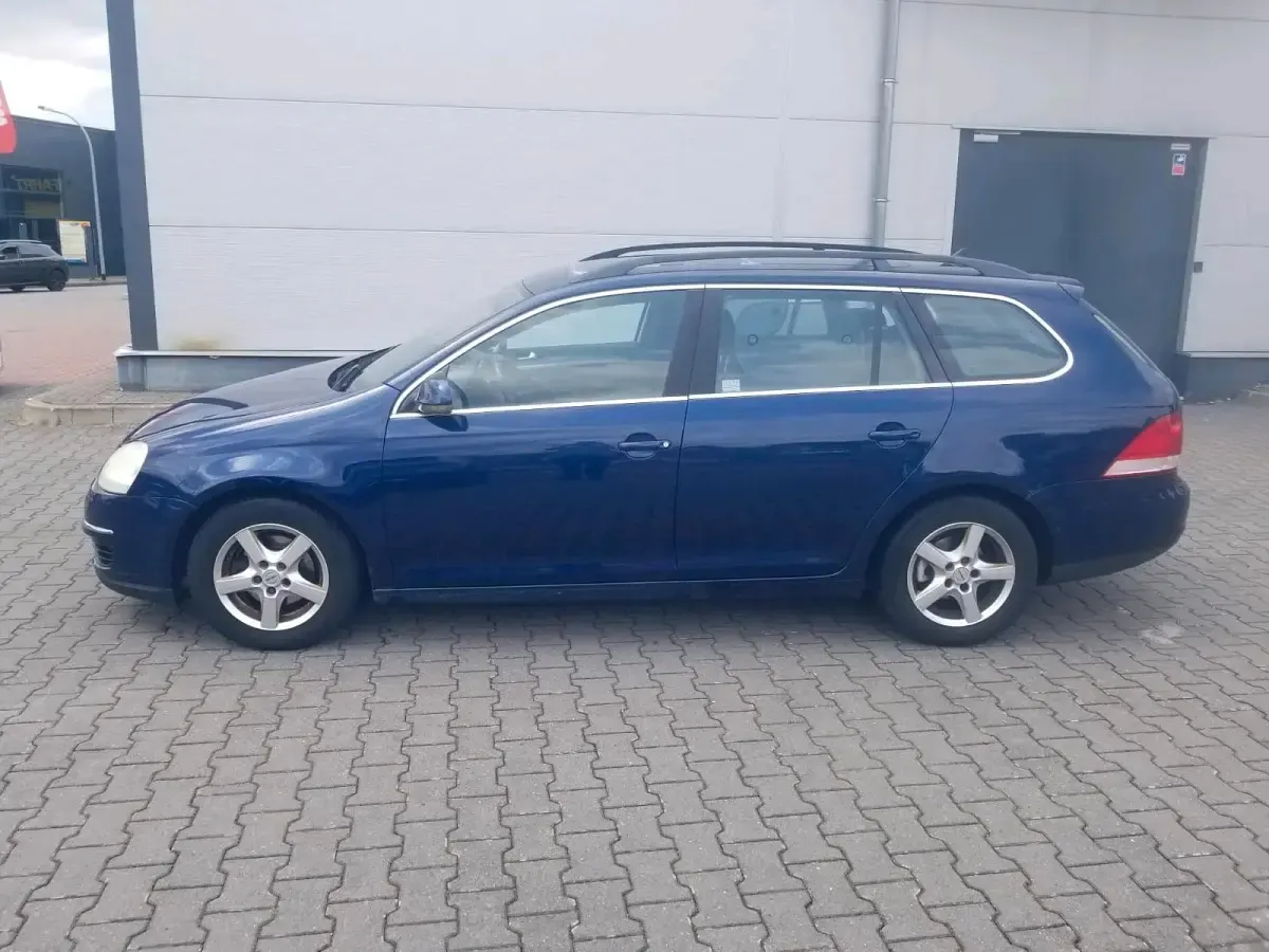 Gebraucht VW Golf V 105 PS (77 kW) 2008 Blau Kombi