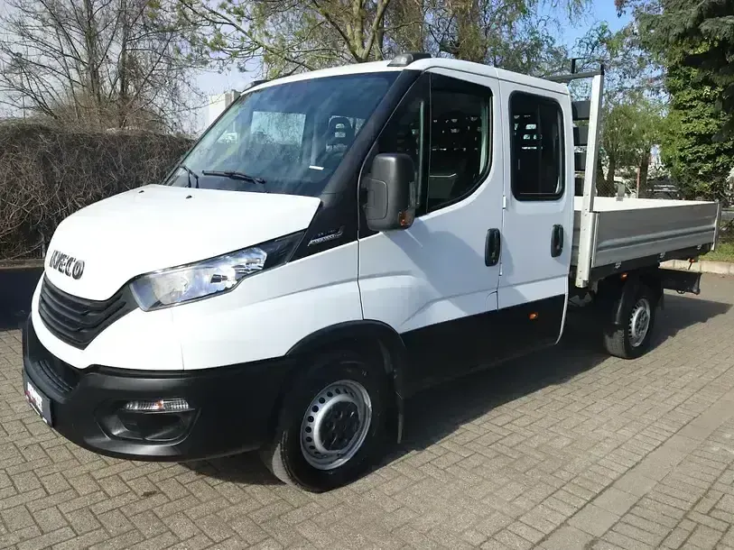 Occasion Iveco Daily 156 ch (114 kW) 2024 Blanc Berline
