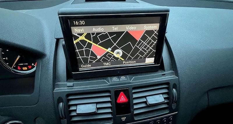 Gebraucht Mercedes C320 Elegance 224 PS (164 kW) 2008 Obsidianschwarz Kombi