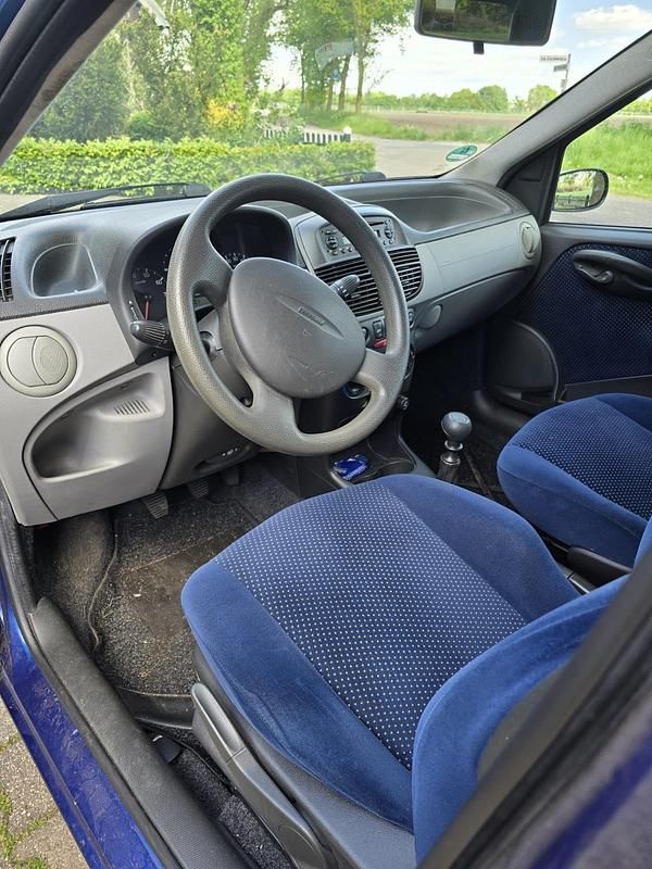 Gebraucht Fiat Punto 75 PS (55 kW) 2002 Blau Kleinwagen