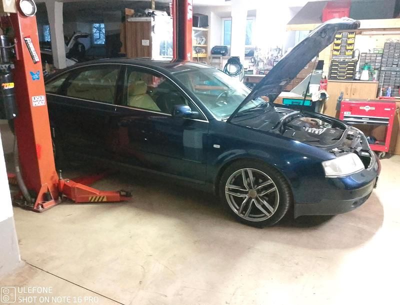 Blau Gebraucht 1997 Audi A6 Limousine | 1.497 € (Fairer Preis) - Bild 1/4