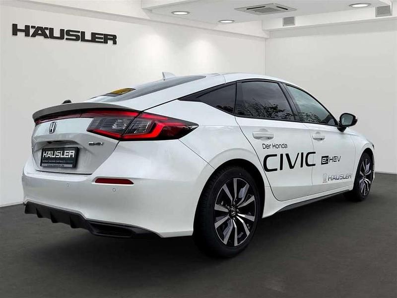 Gebraucht Honda Civic Advance 184 PS (135 kW) 2025 Platinum white pearl Limousine