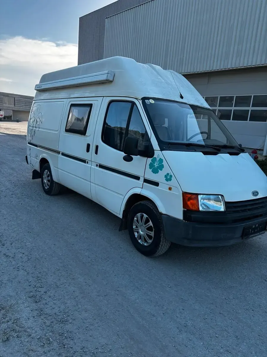 Gebraucht Ford Transit 78 PS (57 kW) 1989 Weiß Van / Kleinbus