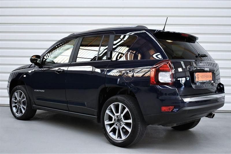 Gebraucht Jeep Compass Limited 170 PS (125 kW) 2016 Blau SUV