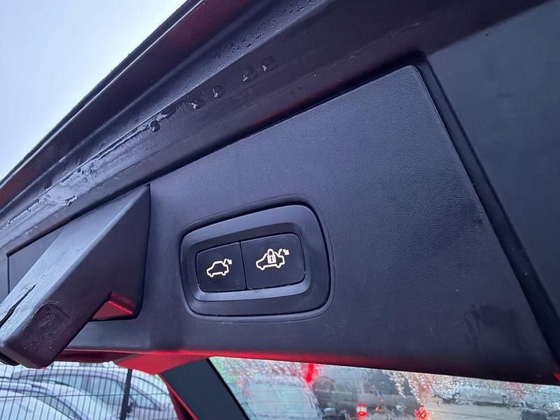 Gebraucht Volvo V90 190 PS (139 kW) 2017 Schwarz Kombi