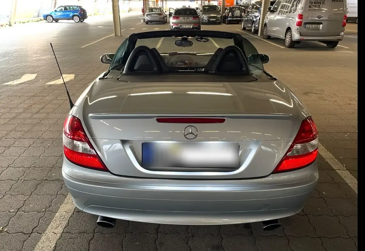 Gebraucht Mercedes SLK200 163 PS (119 kW) 2004 Silber Cabrio