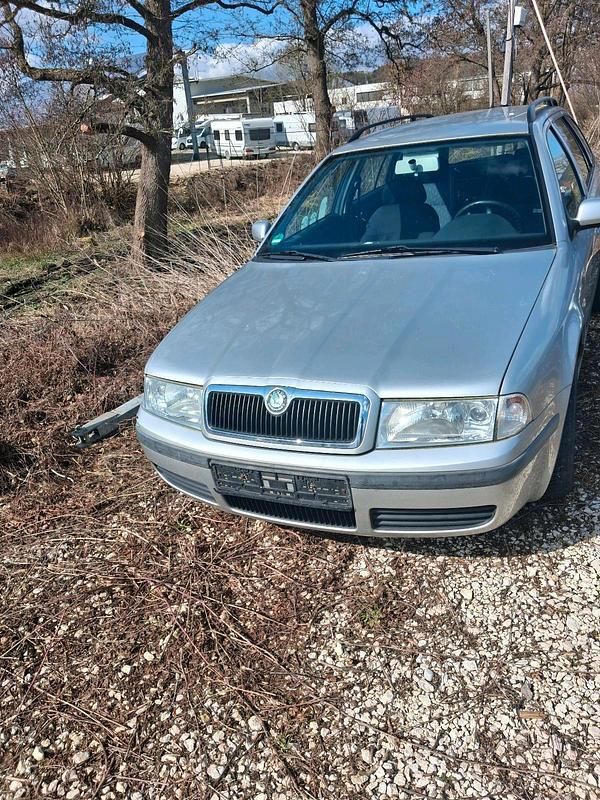 Gebraucht Skoda Octavia 116 PS (85 kW) 2002 Silber Kombi