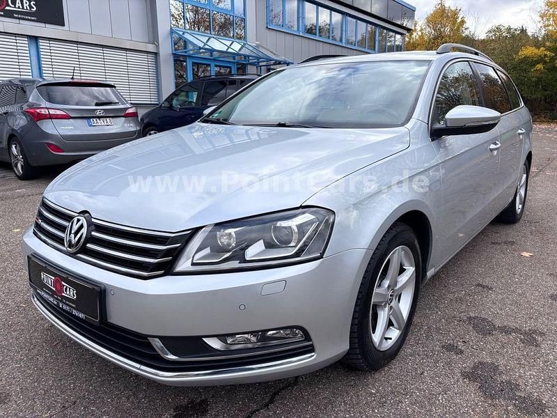 Silber Gebraucht 2012 VW Passat Comfortline Kombi | 9.690 € (Fairer Preis) - Bild 1/4