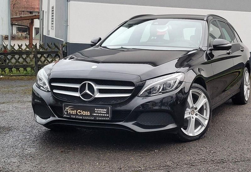 Schwarz Gebraucht 2017 Mercedes C200 Kombi | 12.990 € (Fairer Preis) - Bild 1/4