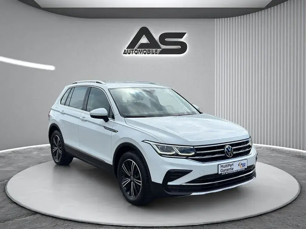 Używany VW Tiguan Elegance 150 KM (110 kW) 2021 Biały SUV