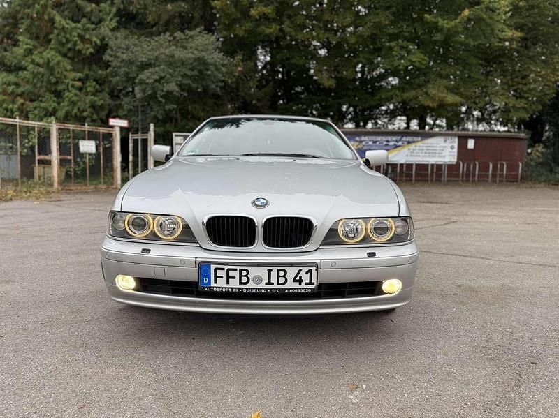 Gebraucht BMW 525 Exclusive 192 PS (141 kW) 2002 Kombi