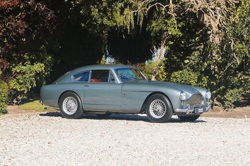 Grau Gebraucht 1958 Aston Martin DB2 | 150.000 € - Bild 1/4
