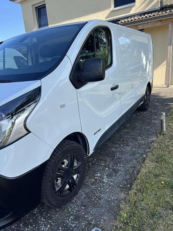 Gebraucht Renault Trafic Basis 120 PS (88 kW) 2017 Van / Kleinbus