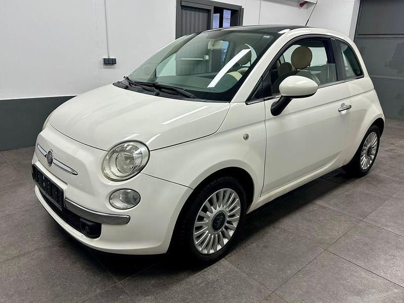 Weiß Gebraucht 2008 Fiat 500 Lounge Kleinwagen | 2.400 € (Teuer) - Bild 1/4