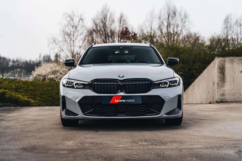 Gebraucht BMW 320 Shadowline 190 PS (139 kW) 2024 Grau Kombi