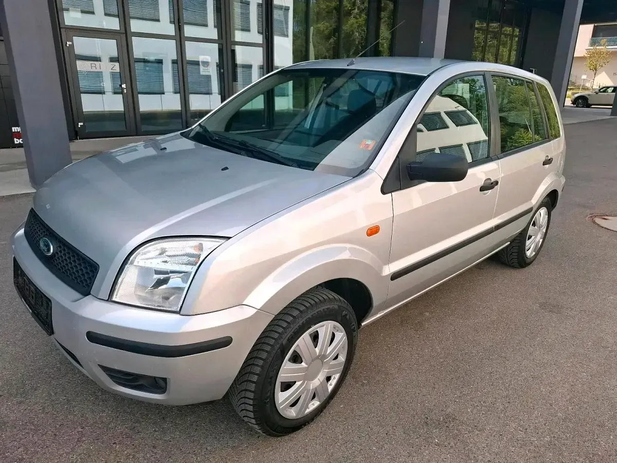 Gebraucht Ford Fusion 100 PS (73 kW) 2003 Silber Kleinwagen