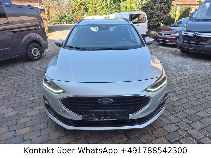 Gebraucht Ford Focus Cool & Connect 120 PS (88 kW) 2022 Silber Limousine