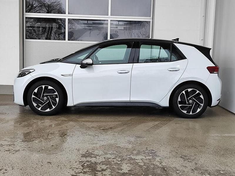 Gebraucht VW ID.3 Pro Performance 150 kW (204 PS) 2021 Gletscherweiß metallic Kleinwagen