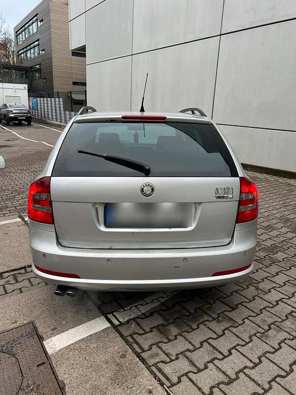 Gebraucht Skoda Octavia vRS 170 PS (125 kW) 2008 Grau Kombi