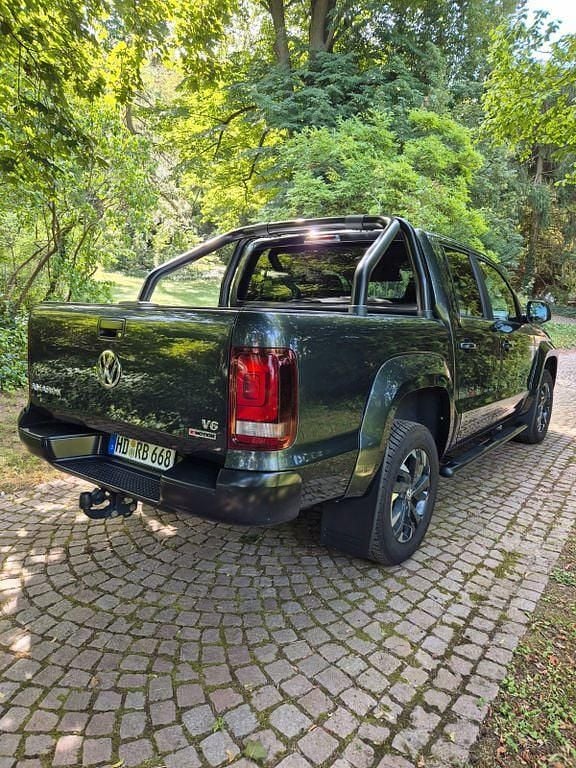Gebraucht VW Amarok Dark Label 204 PS (150 kW) 2021 Schwarz Abholung