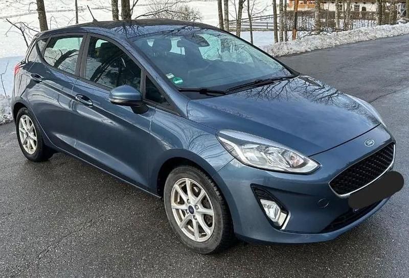Gebraucht Ford Fiesta Cool & Connect 101 PS (74 kW) 2018 Blau Kleinwagen