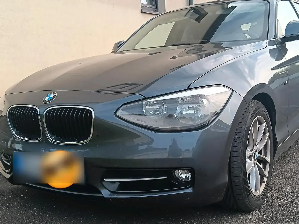Gebraucht BMW 116 Sport Line 116 PS (85 kW) 2013 Grau Kleinwagen