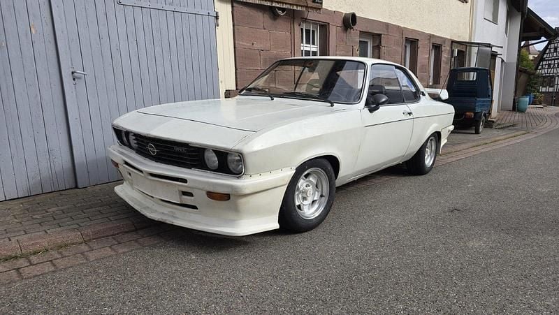 Gebraucht Opel Manta 180 PS (132 kW) 1979 Weiß Coupé