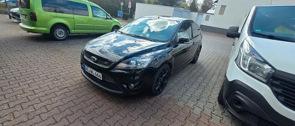 Second-hand Ford Focus ST 226 CP (166 kW) 2008 Negru Berlinǎ