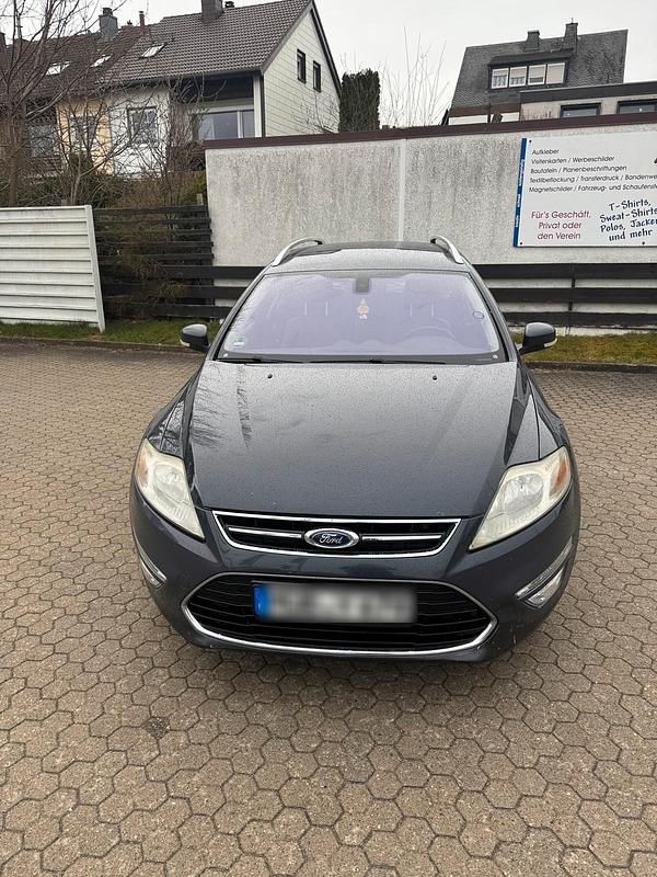 Grau Gebraucht 2012 Ford Mondeo Kombi | 4.000 € (Fairer Preis) - Bild 1/4