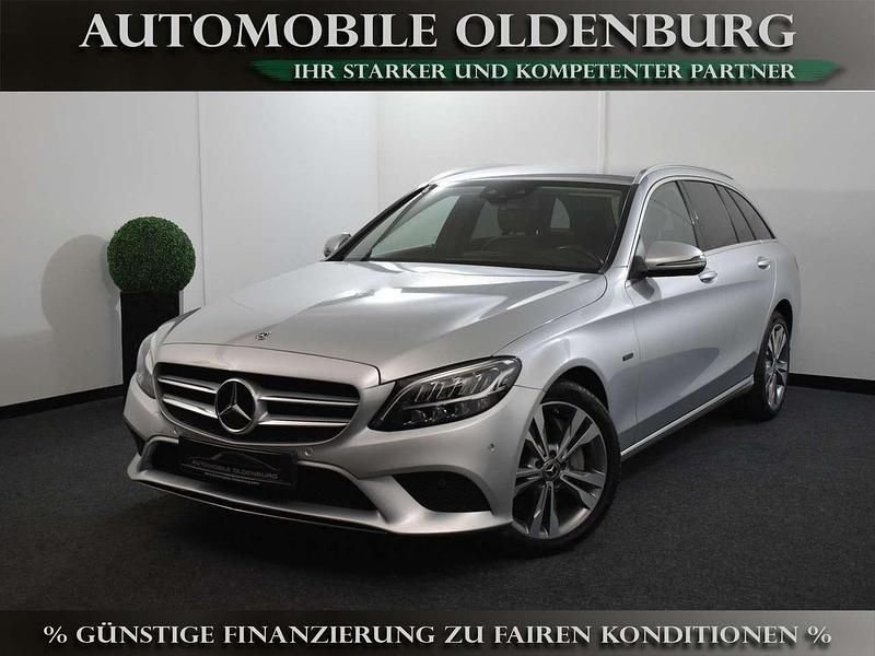 Silber Gebraucht 2021 Mercedes C300e Avantgarde Limousine | 27.480 € (Superpreis) - Bild 1/3
