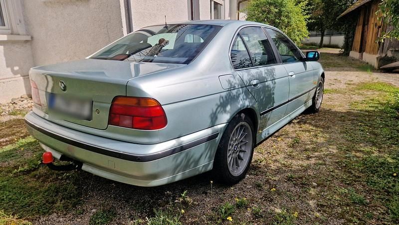 Gebraucht BMW 535 235 PS (172 kW) 1997 Silber Limousine