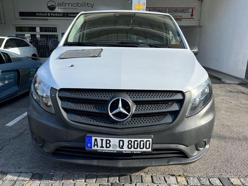 Gebraucht Mercedes Vito 88 PS (64 kW) 2017 Weiß Van