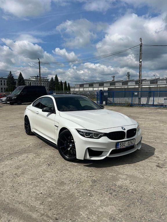 Weiß Gebraucht 2019 BMW M4 Sport Line Coupé | 41.900 € - Bild 1/4