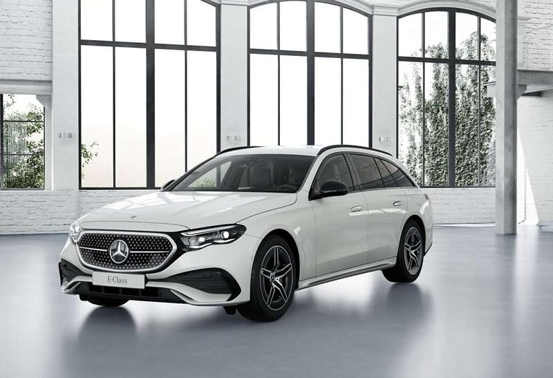 Gebraucht Mercedes E300 AMG 204 PS (150 kW) 2025 Weiss manufaktur lack manufakt Kombi